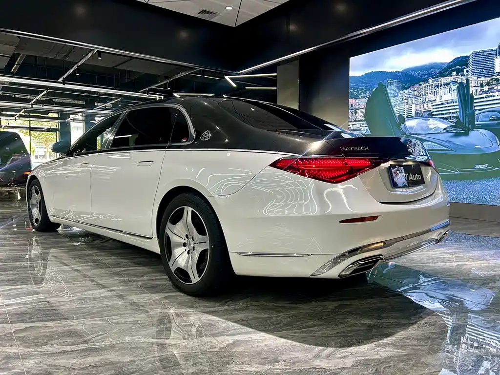 Mercedes-Benz S-Class — миниатюра 7