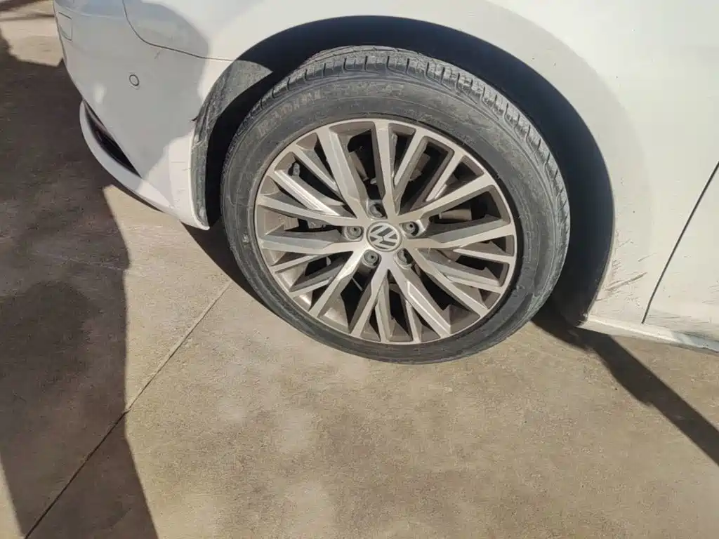 Volkswagen CC — миниатюра 23