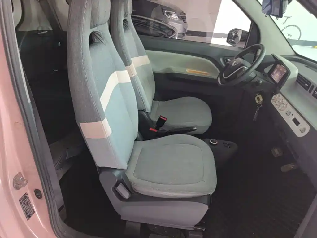Wuling MINIEV — миниатюра 25