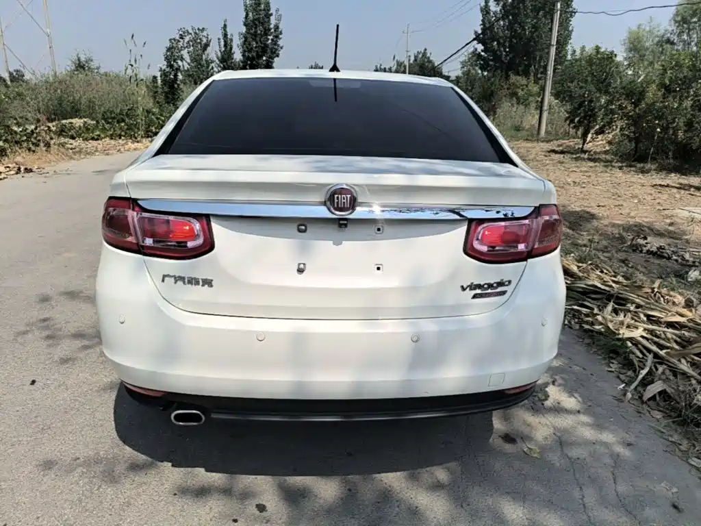 Fiat Viaggio — миниатюра 6