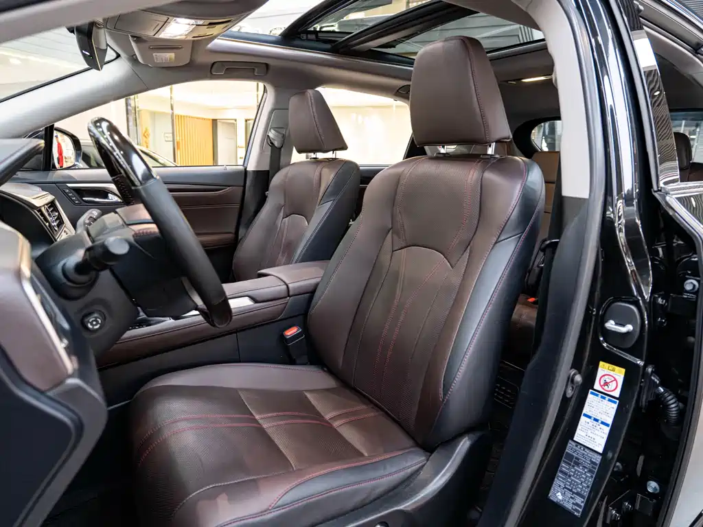 Lexus RX — миниатюра 11