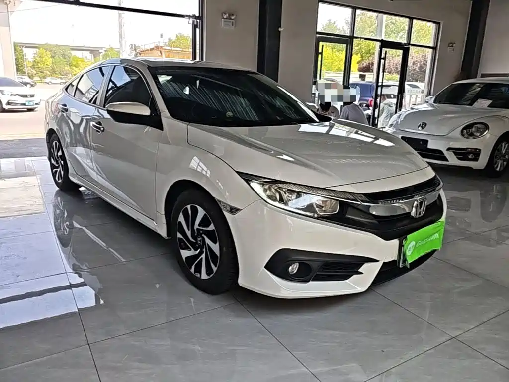 Honda Civic — миниатюра 4