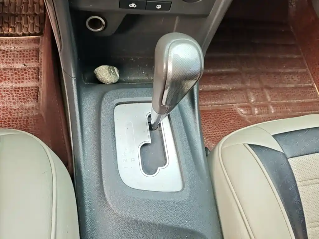 Chevrolet Epica — миниатюра 14