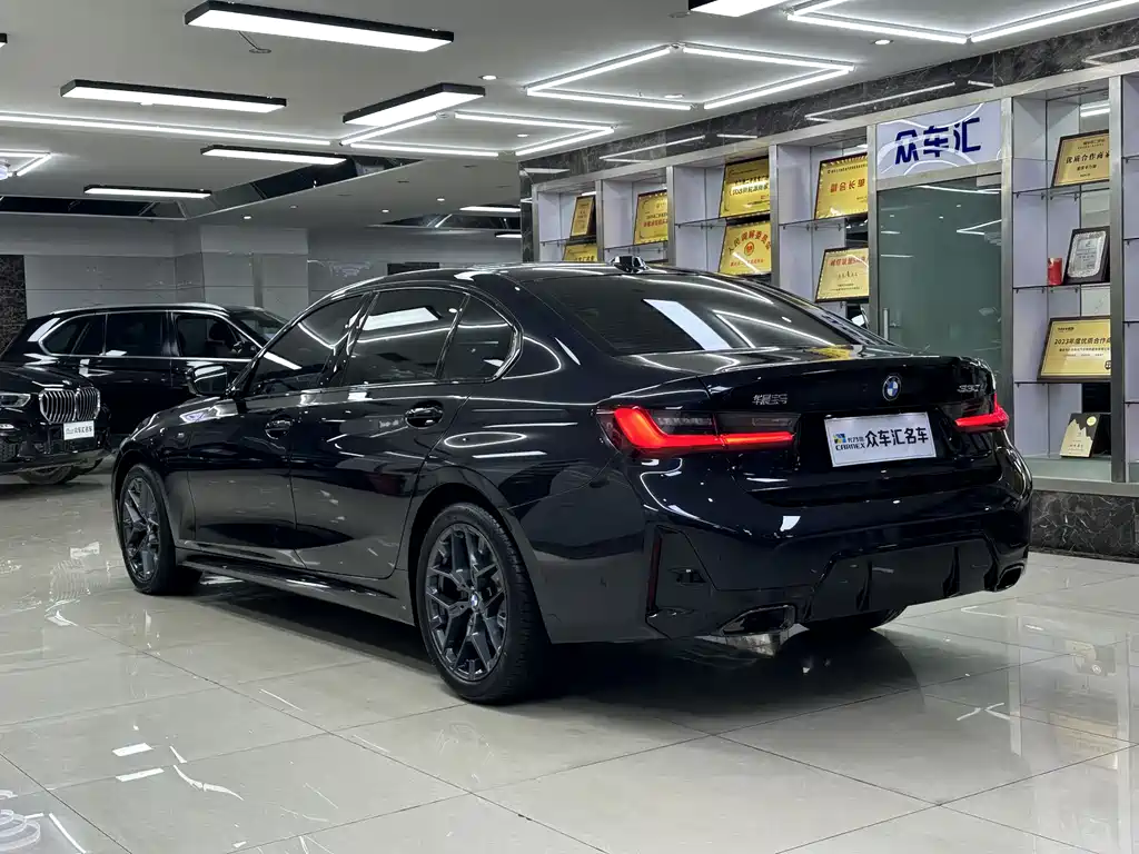 BMW 3 Series 3 2025 330Li M Sport