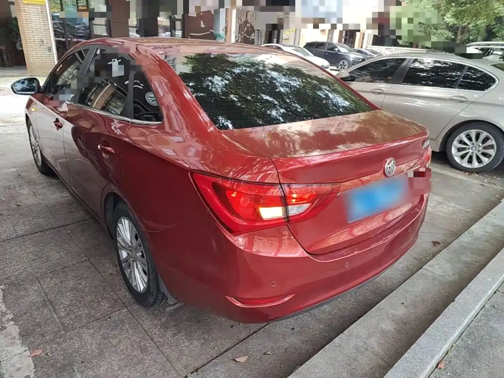 Buick Excelle — миниатюра 5