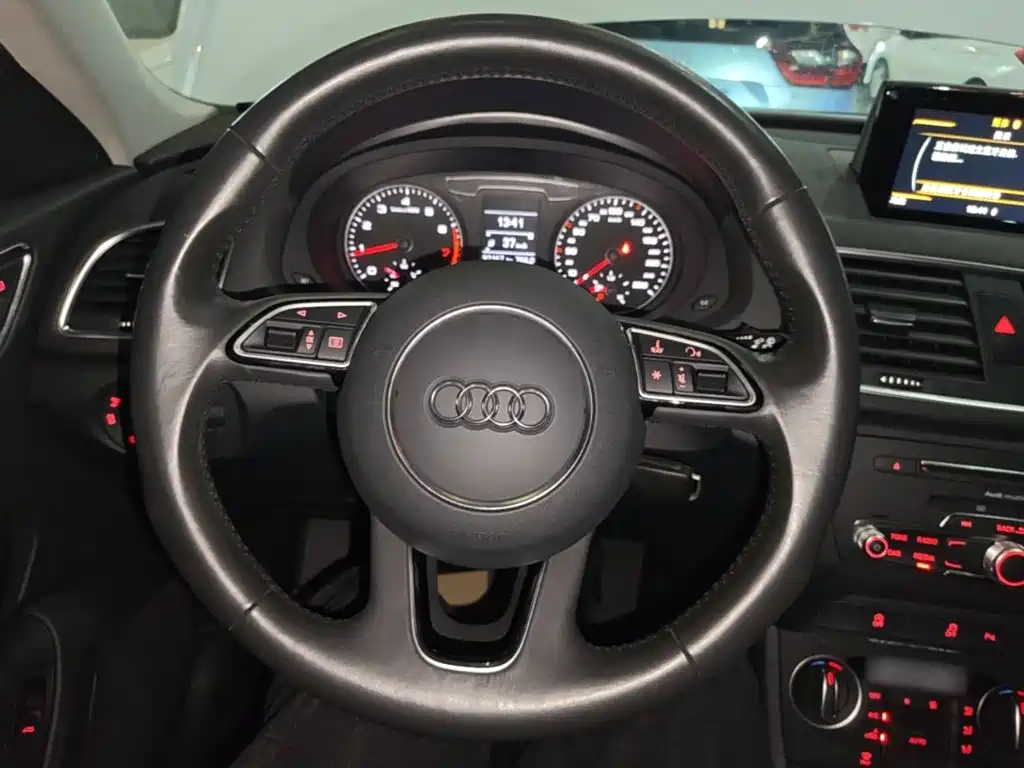 Audi Q3 — миниатюра 11
