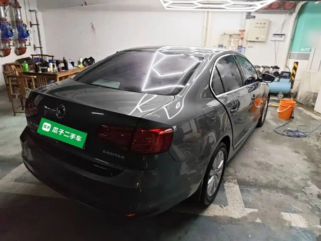 Volkswagen Sagitar — миниатюра 7