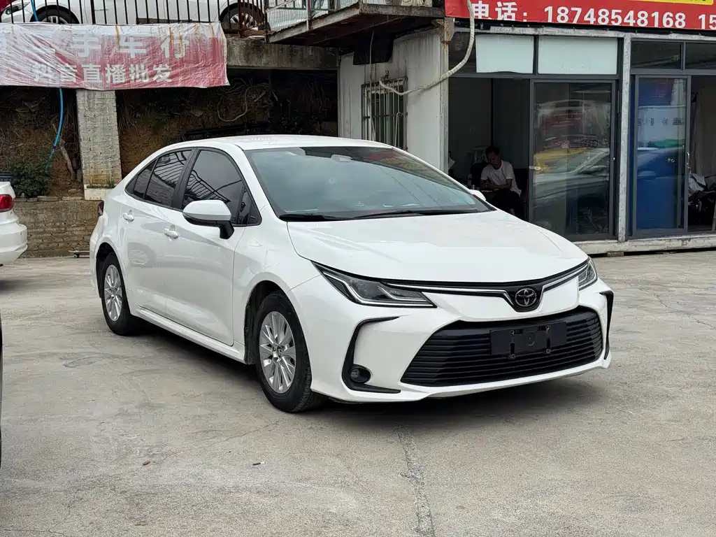 Toyota Corolla — миниатюра 3