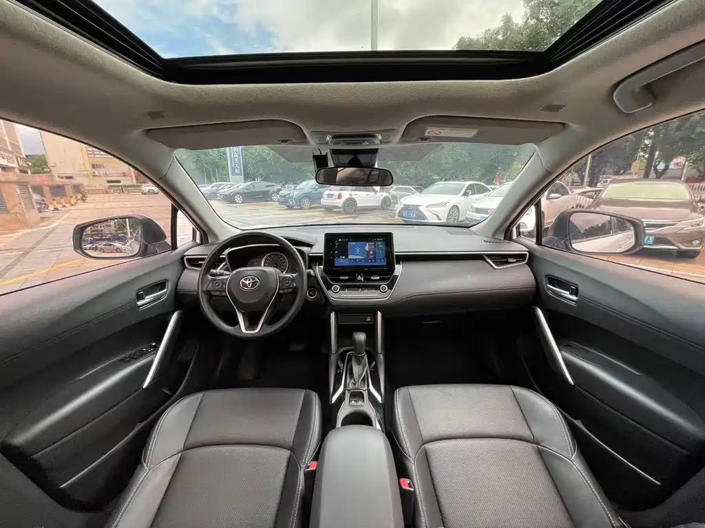 Toyota Frontlander — миниатюра 17