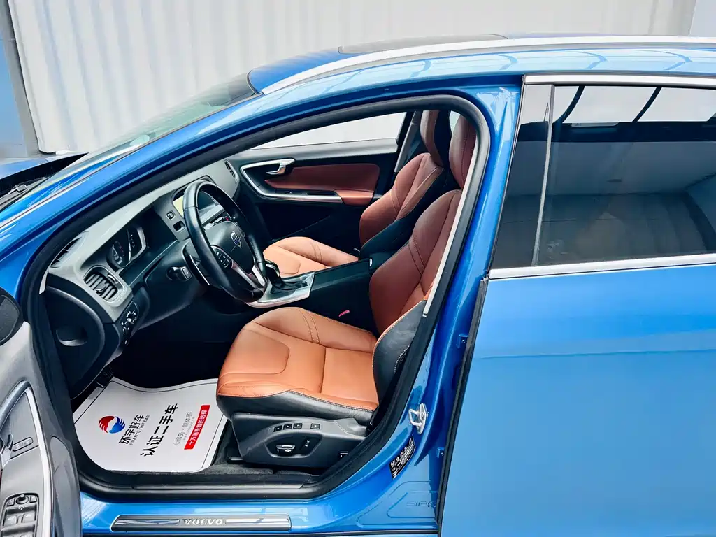 Volvo V60 — миниатюра 19