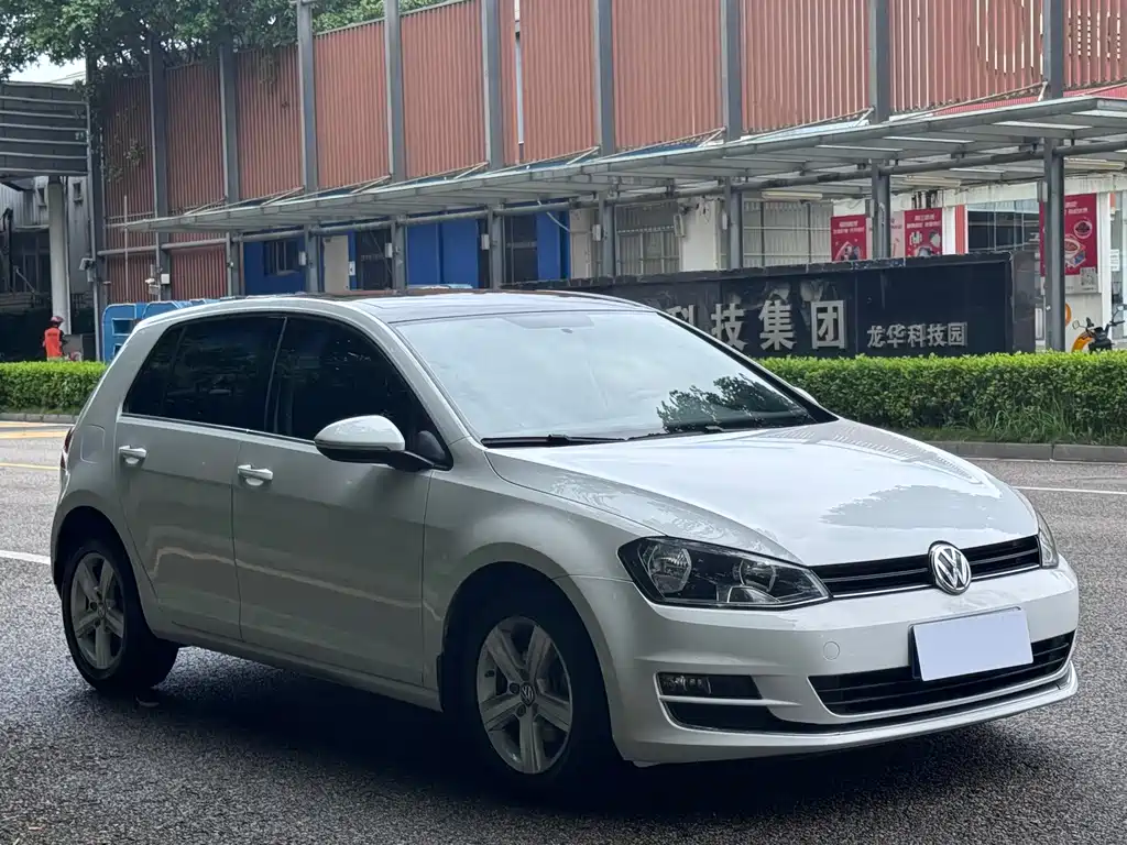 Volkswagen Golf — миниатюра 3