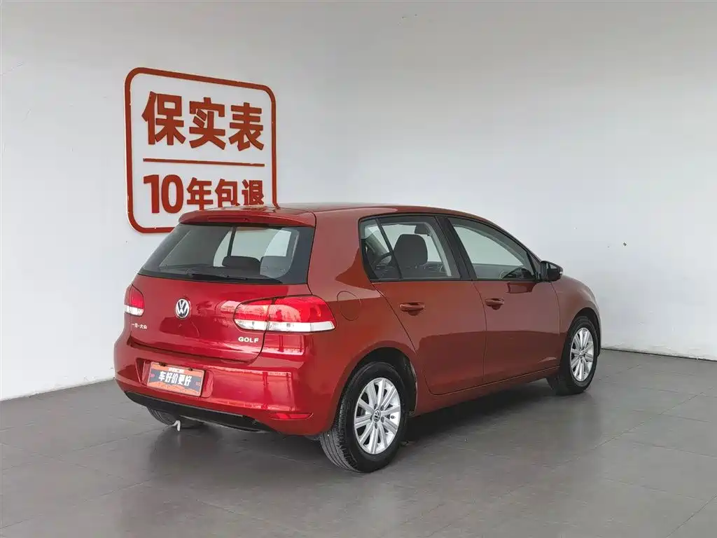 Volkswagen Golf 2012 1.6 MT Fashion