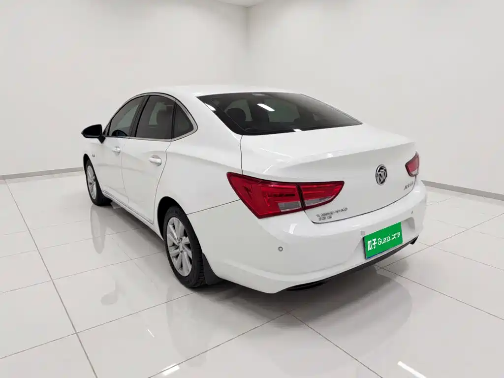 Buick Verano — миниатюра 4