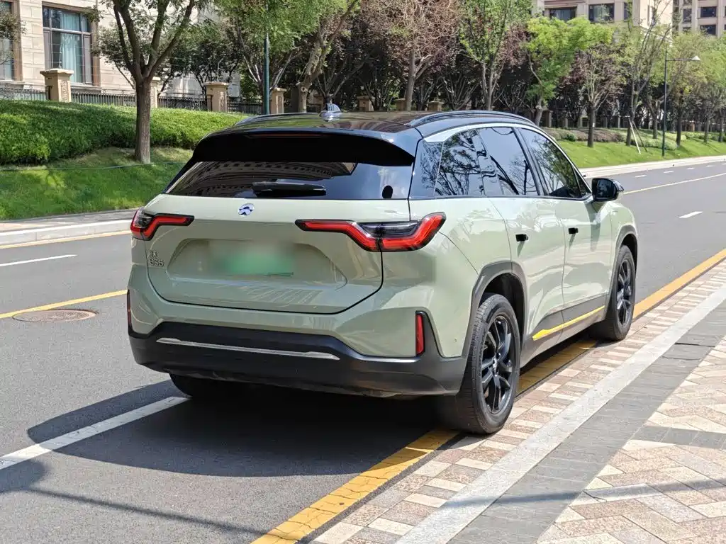NIO ES6 — миниатюра 7