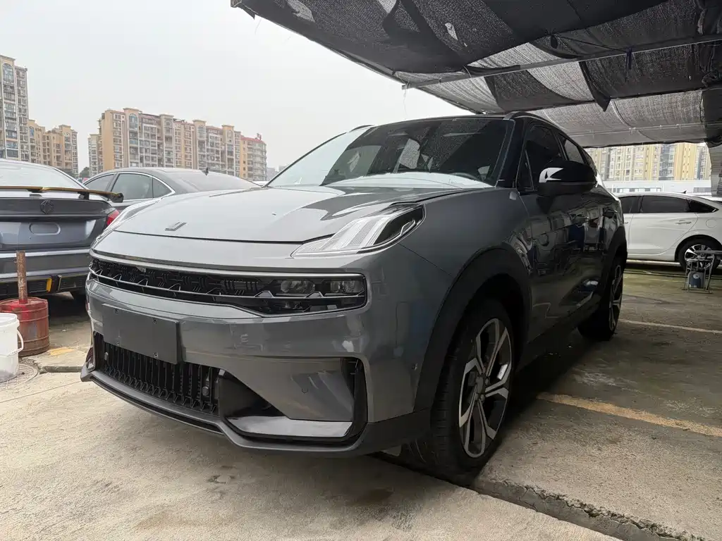 Lynk & Co 06 — миниатюра 2