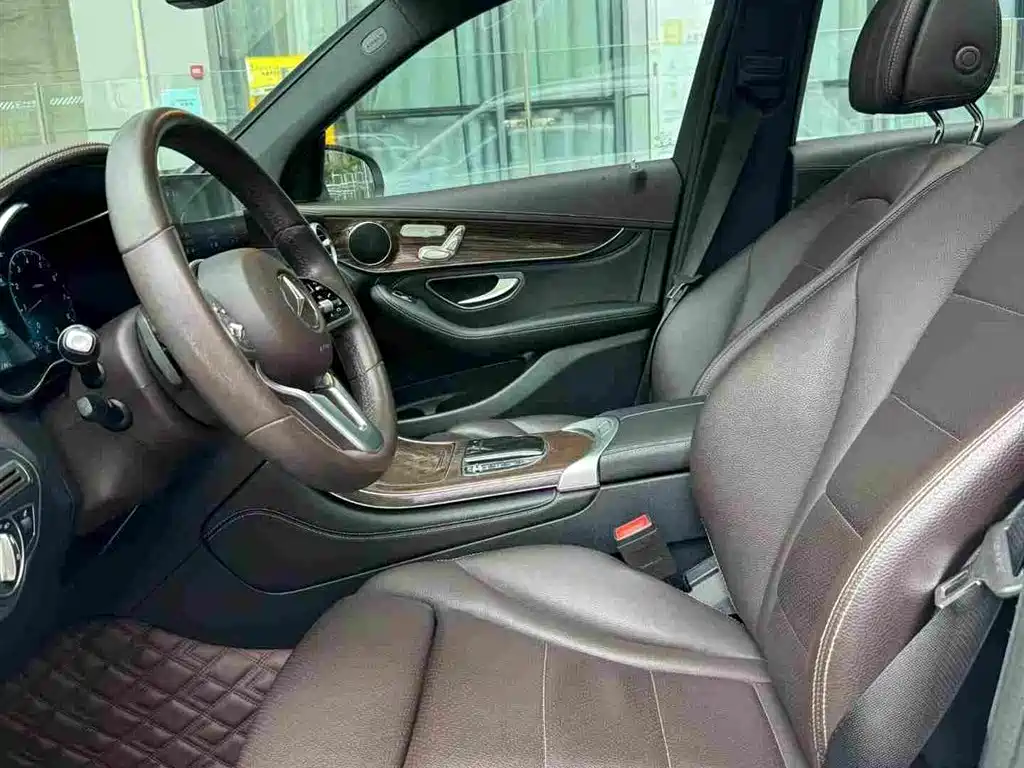 Mercedes-Benz GLC — миниатюра 9