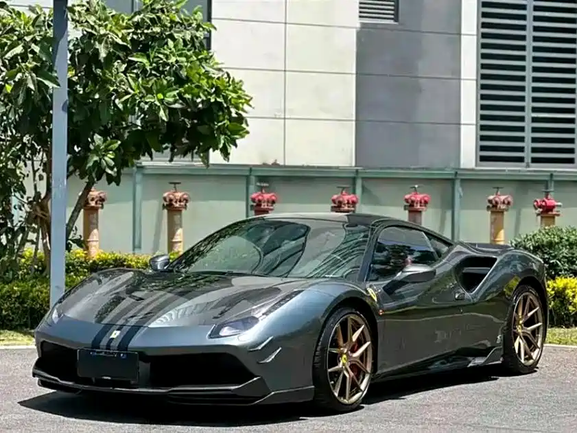 Ferrari 488 2018