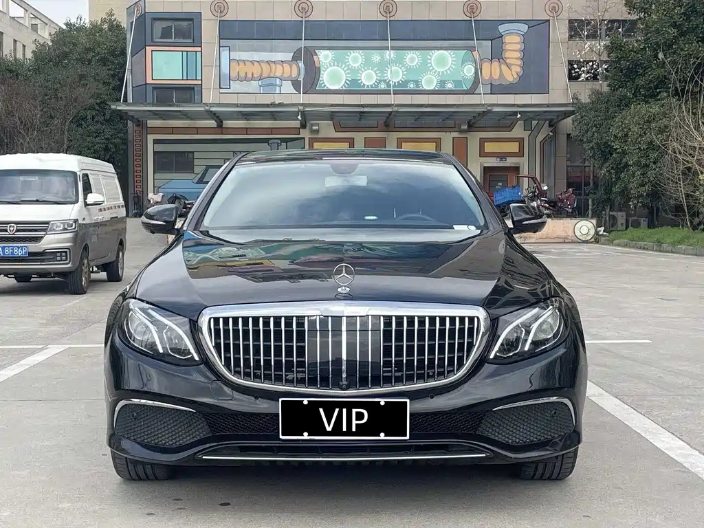 Mercedes-Benz E-Class 2018