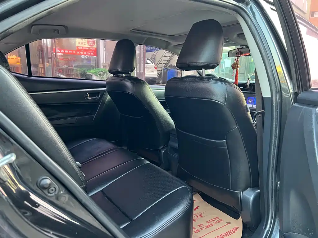 Toyota Corolla — миниатюра 10