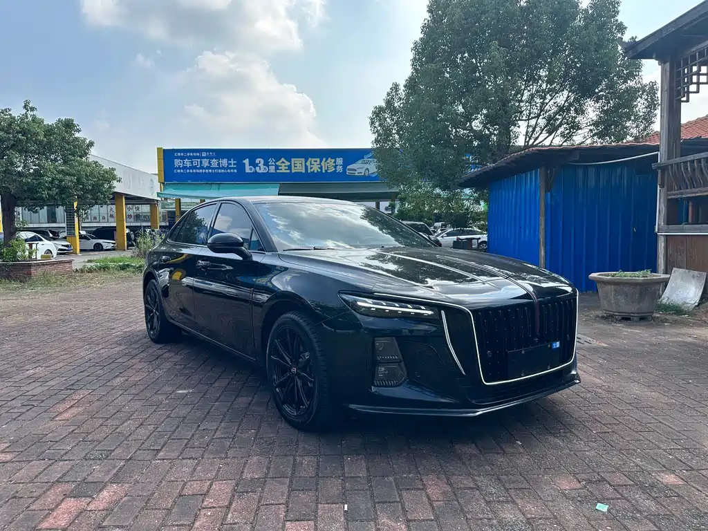 Hongqi Hongqi H5 — миниатюра 3