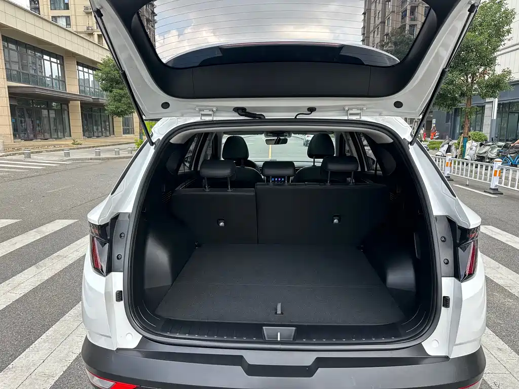 Hyundai Tucson — миниатюра 11