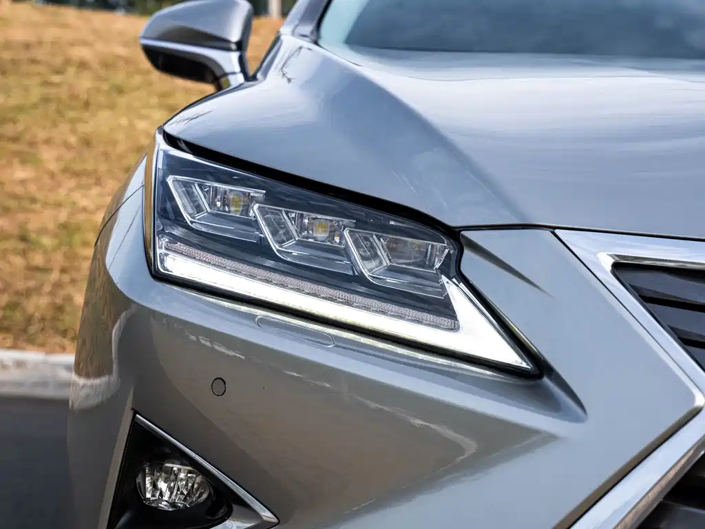 Lexus RX — миниатюра 6