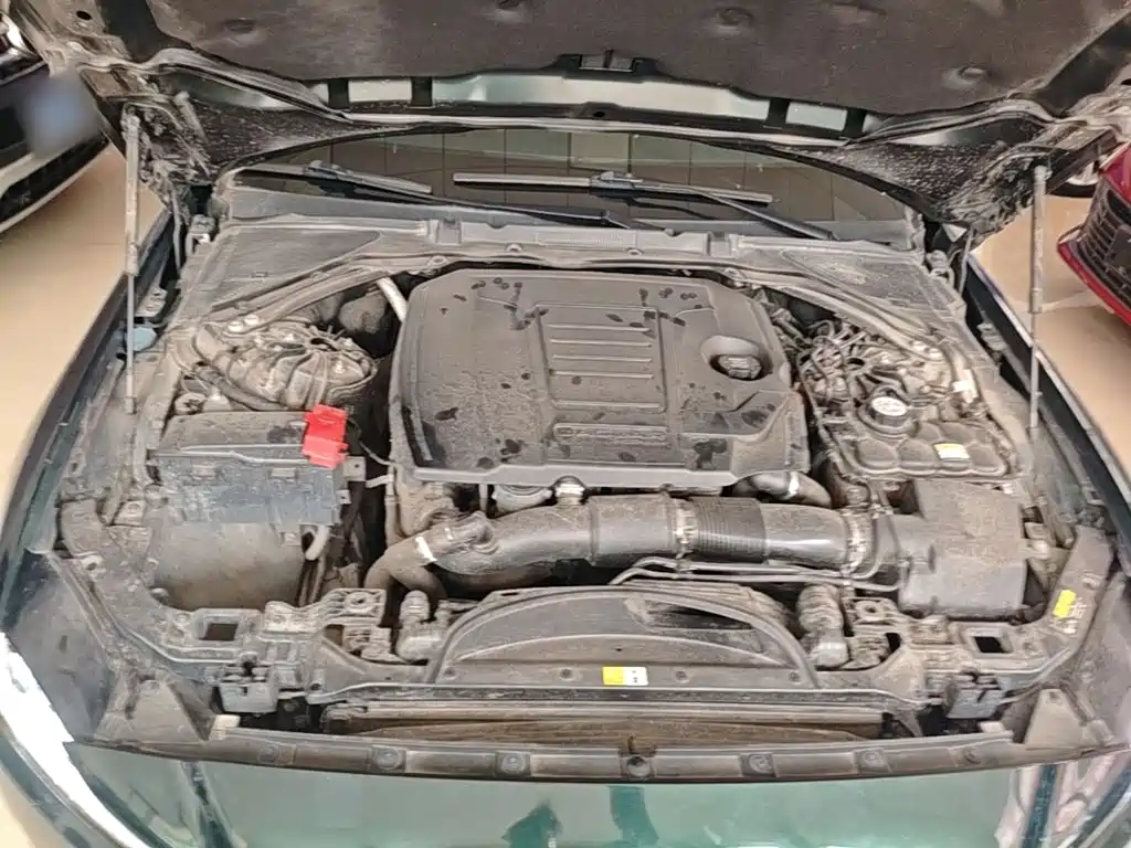 Jaguar XEL — миниатюра 20