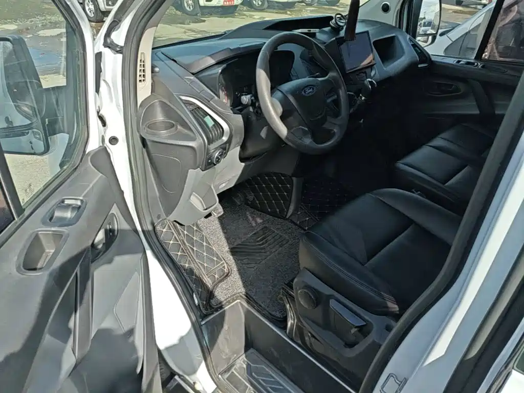 Hyundai Santa Fe Classic — миниатюра 16