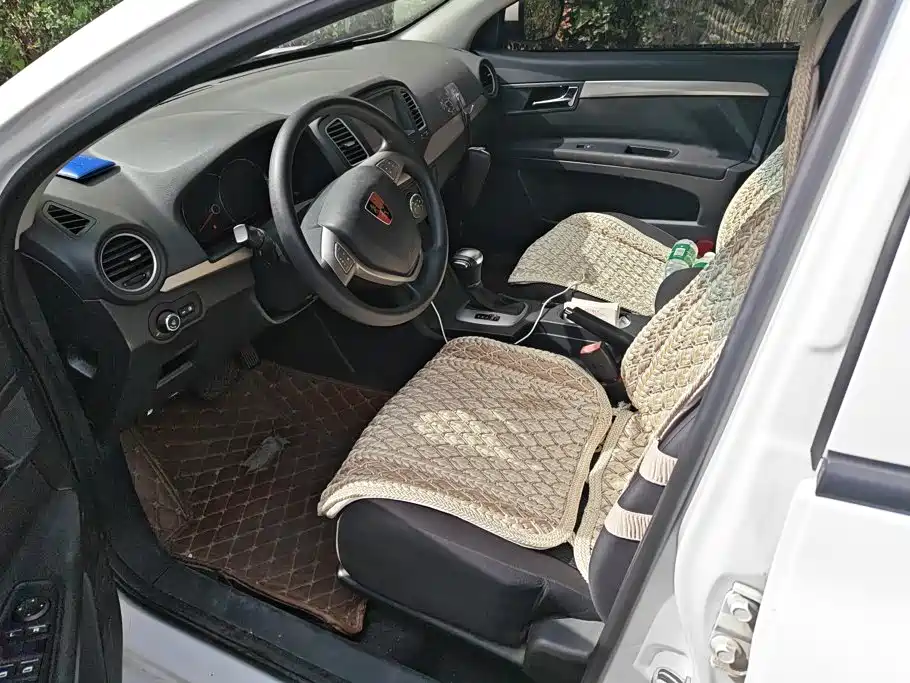 Roewe 350 — миниатюра 9