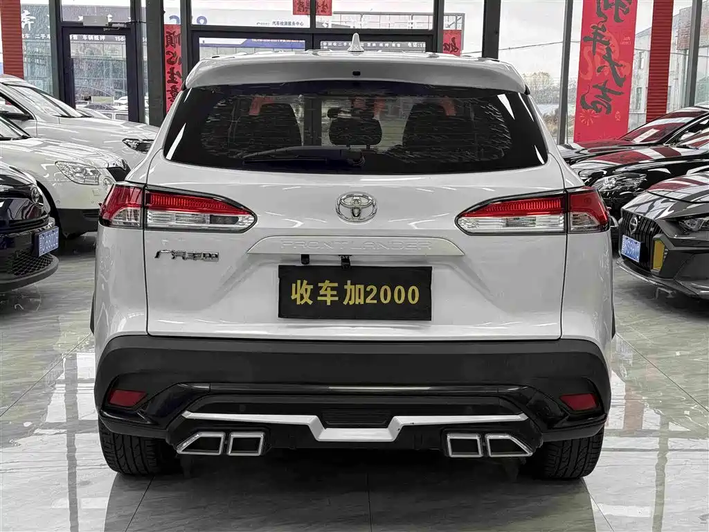 Toyota Frontlander — миниатюра 8