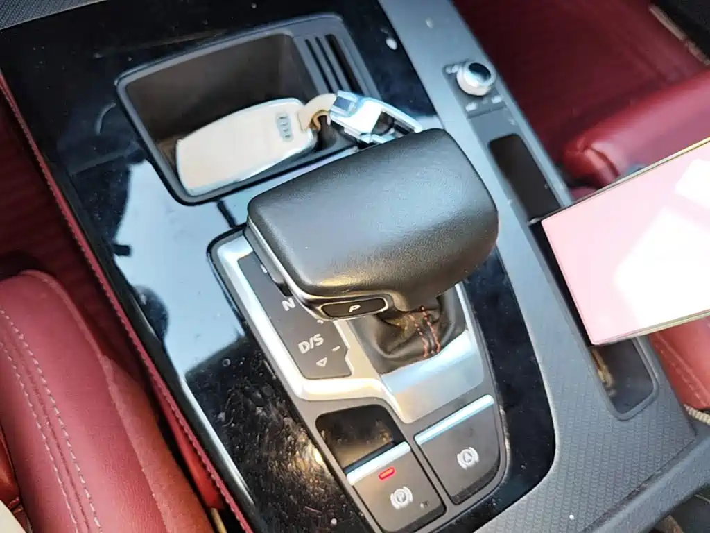 Audi Q5L — миниатюра 14