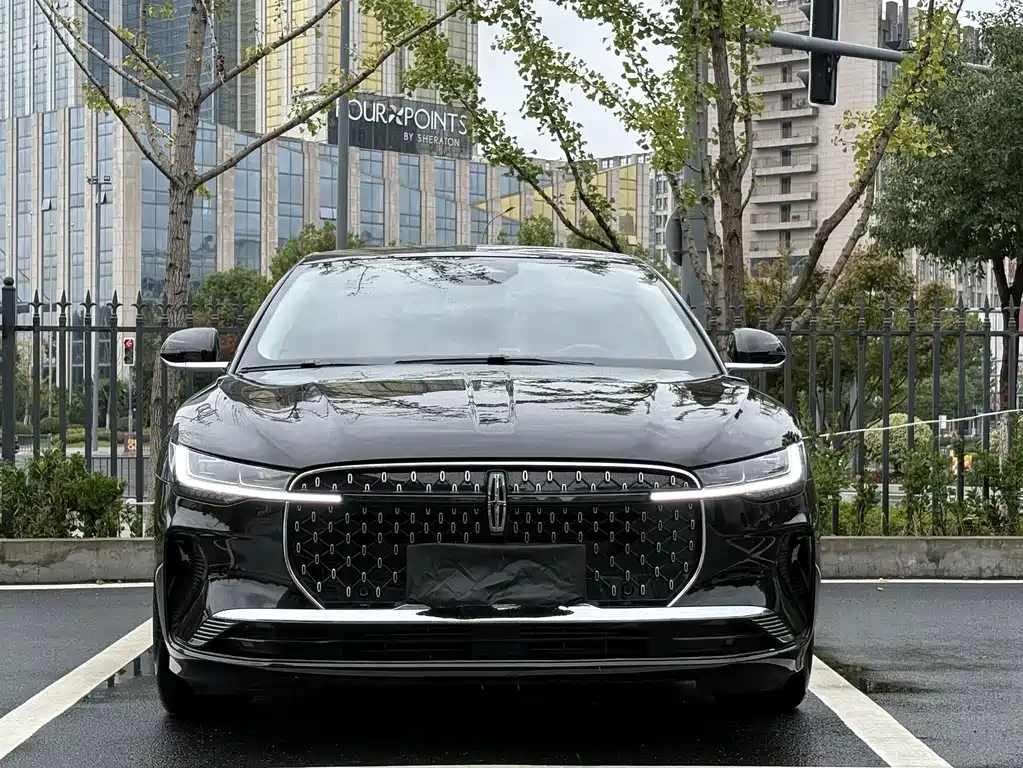 Lincoln Z