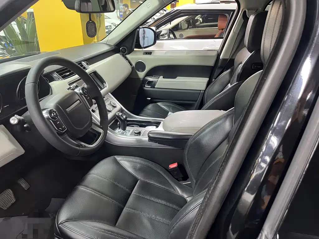 Land Rover Sport — миниатюра 4