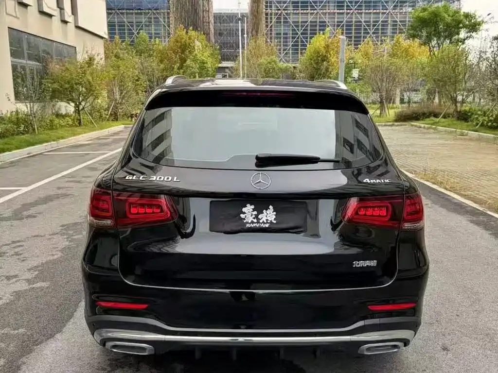 Mercedes-Benz GLC — миниатюра 8