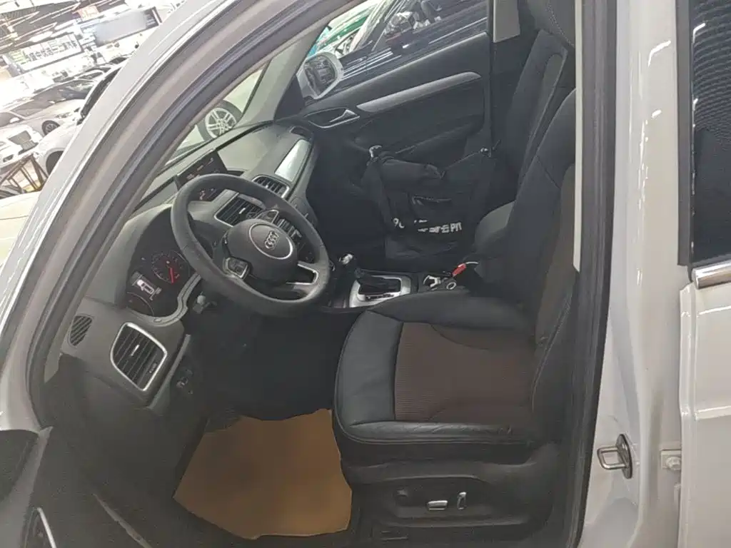 Audi Q3 — миниатюра 15