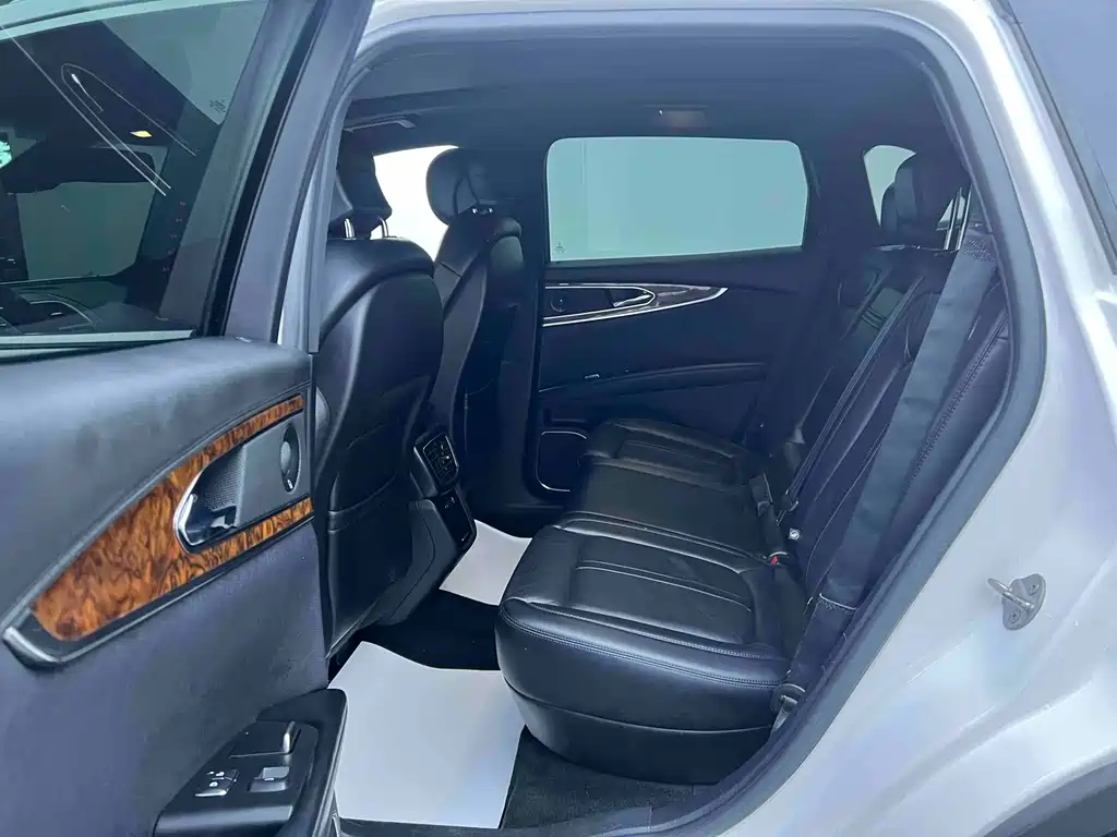 Lincoln MKX — миниатюра 19