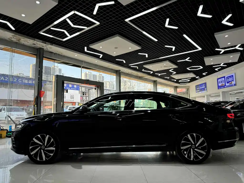 Volkswagen Passat — миниатюра 8
