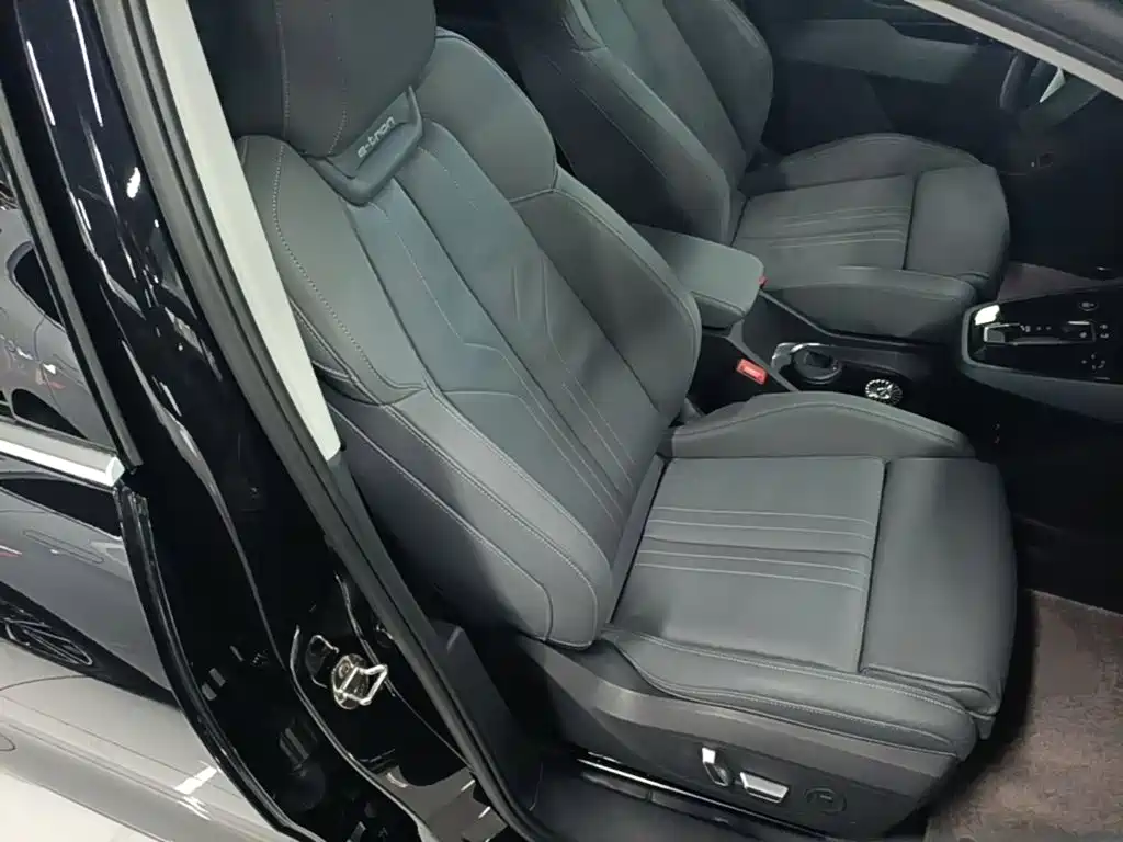 Audi Q5 e-tron — миниатюра 25