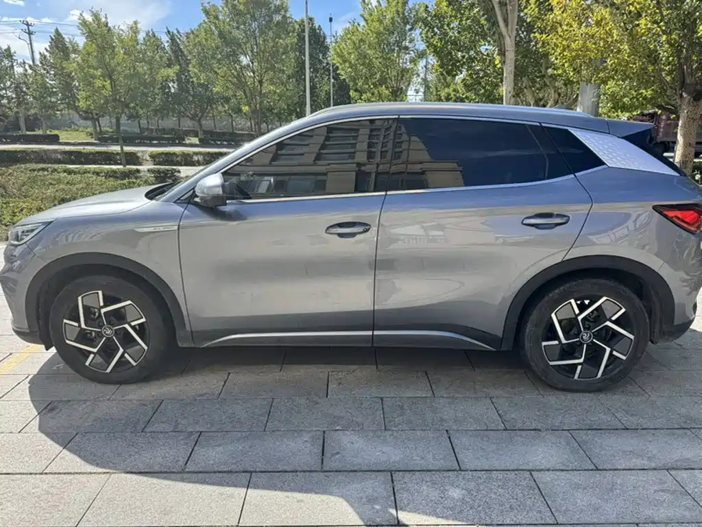 BYD Yuan Plus — миниатюра 6
