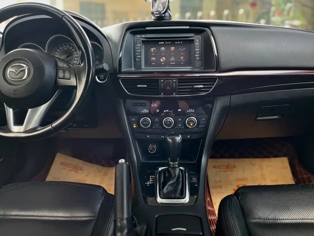 Mazda Atenza — миниатюра 12