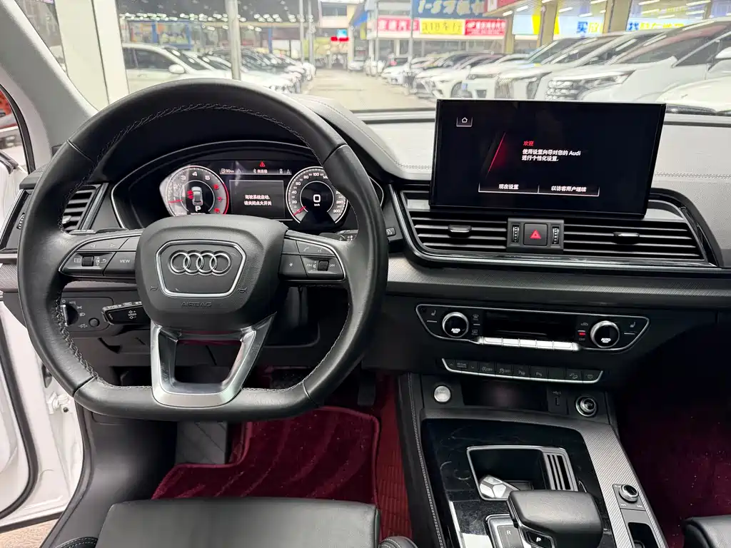 AUDI Q5L