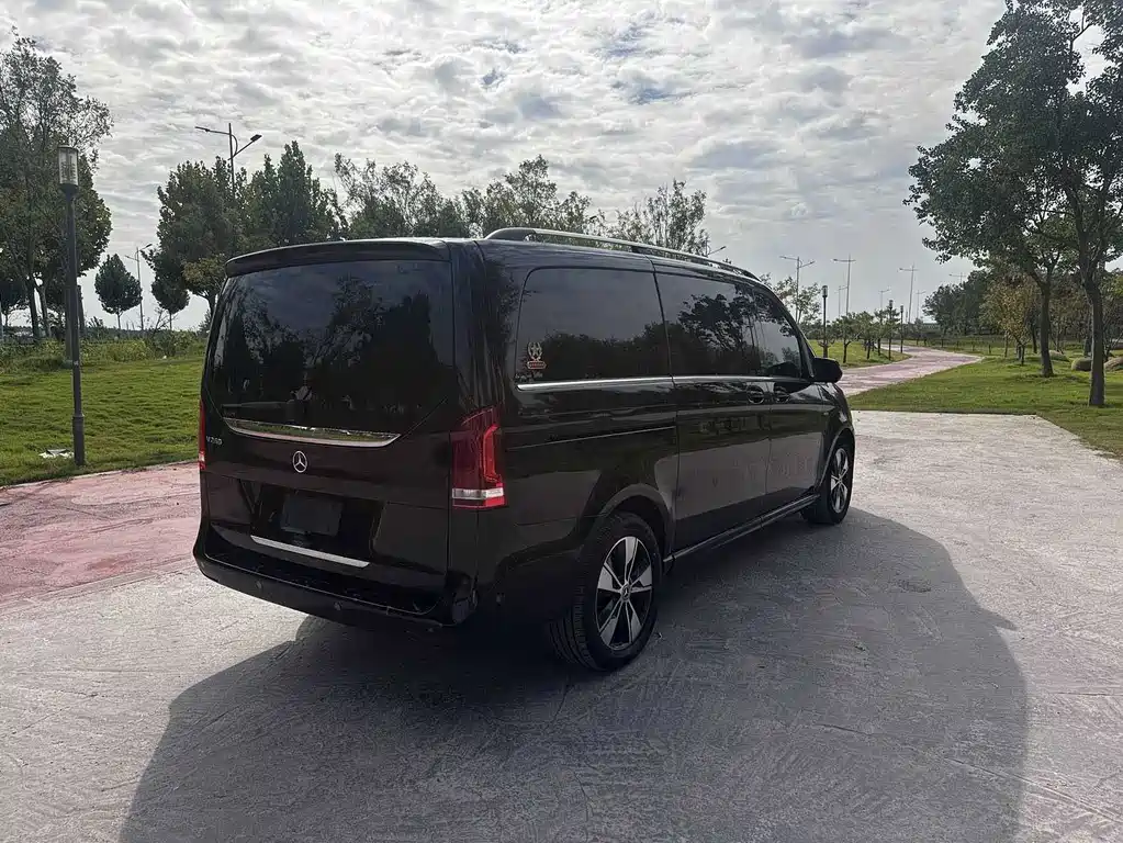 Mercedes-Benz V-Class — миниатюра 9
