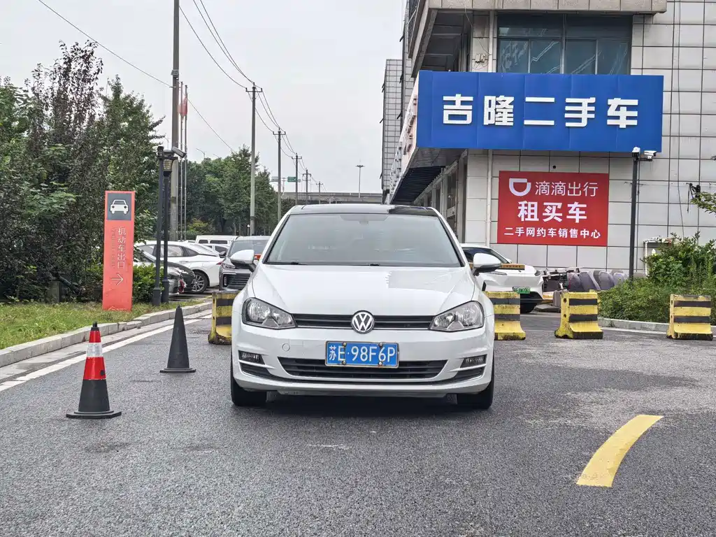 Volkswagen Golf — миниатюра 2