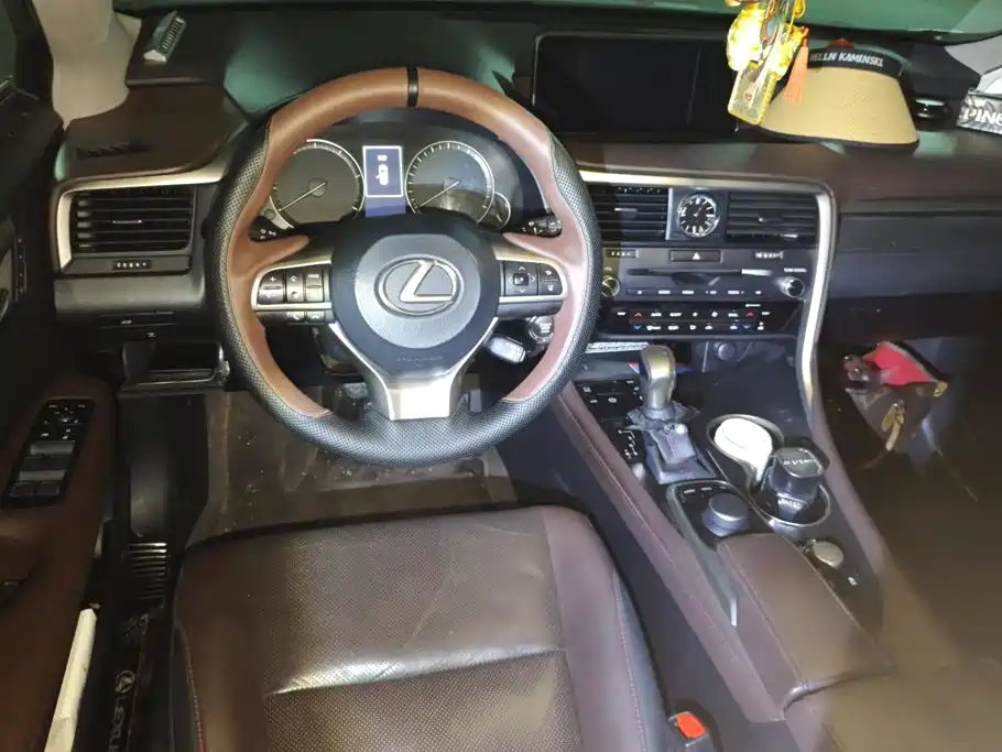 Lexus RX — миниатюра 12