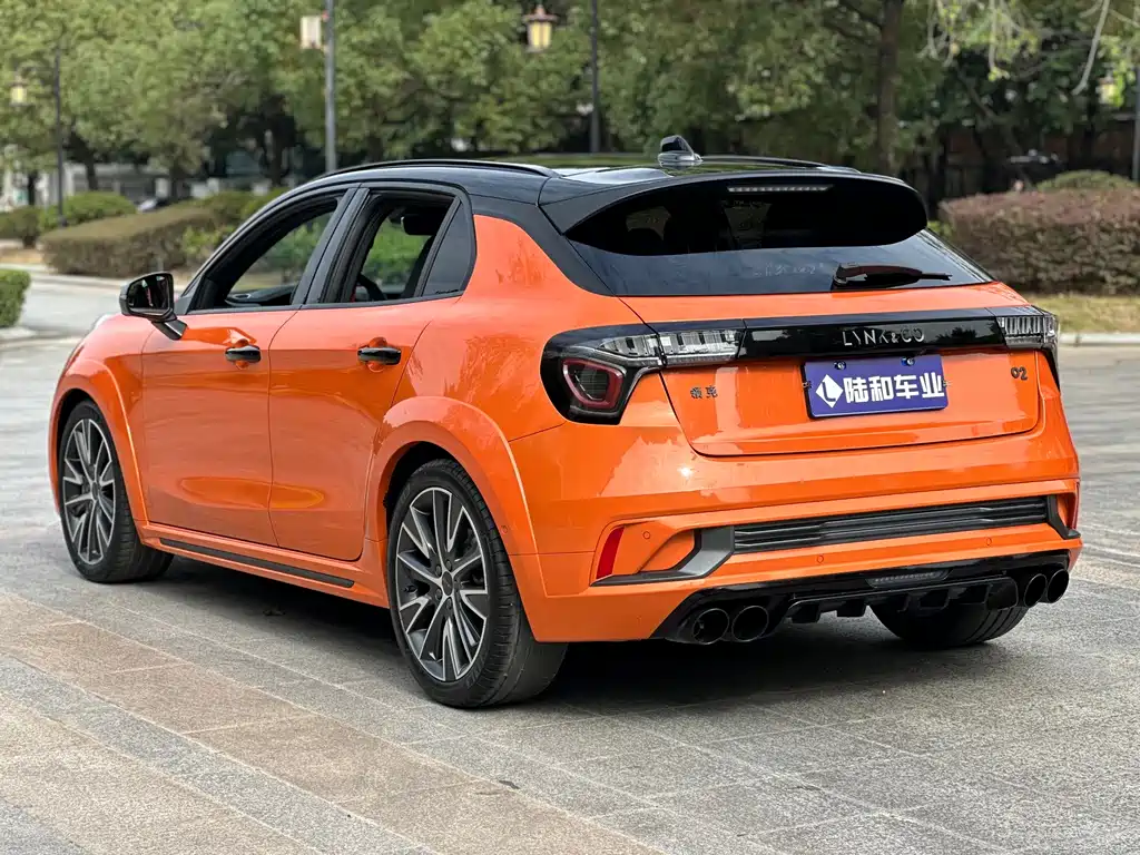 LYNK & CO. 02 HATCHBACK