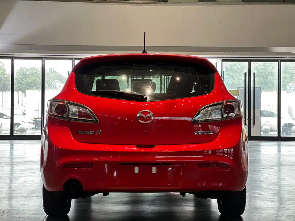 Mazda 3 Xingcheng — миниатюра 8