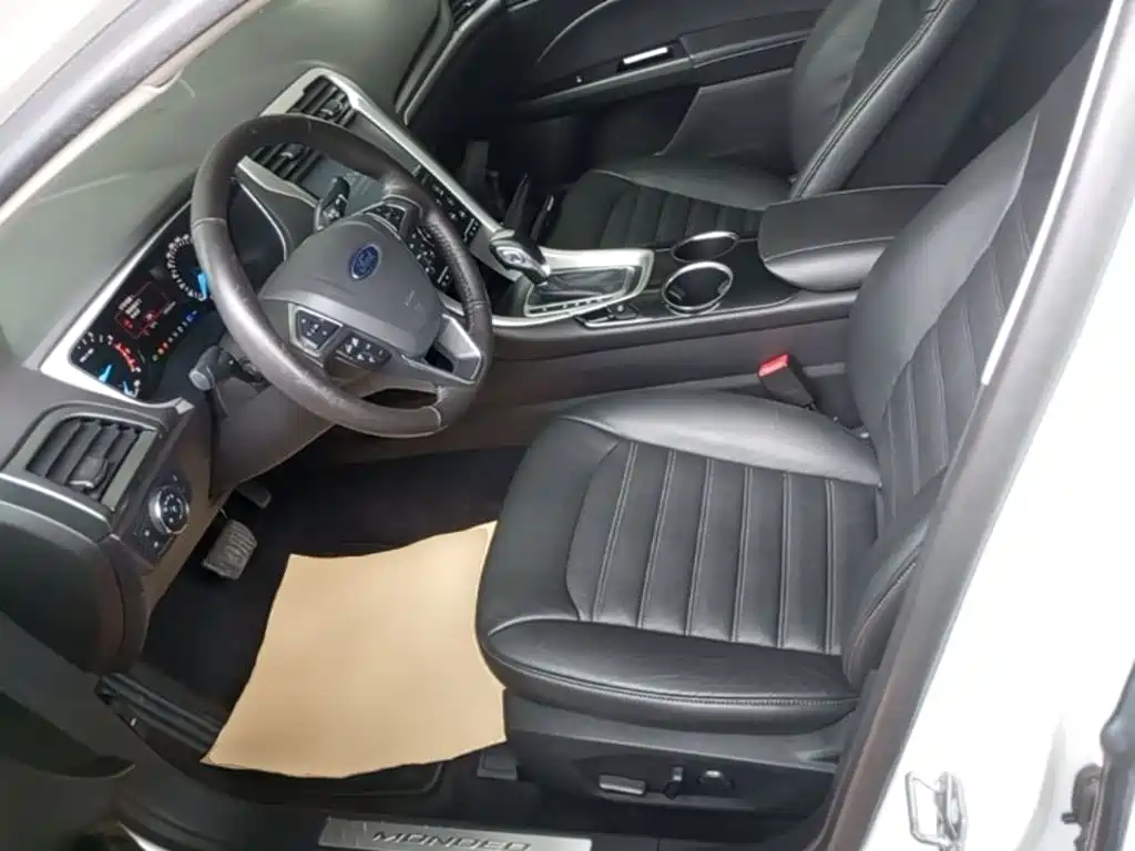 Ford Mondeo — миниатюра 15
