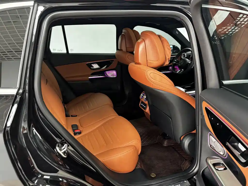 Mercedes-Benz GLC — миниатюра 24