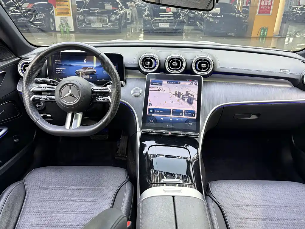 Mercedes-Benz C-Class — миниатюра 9