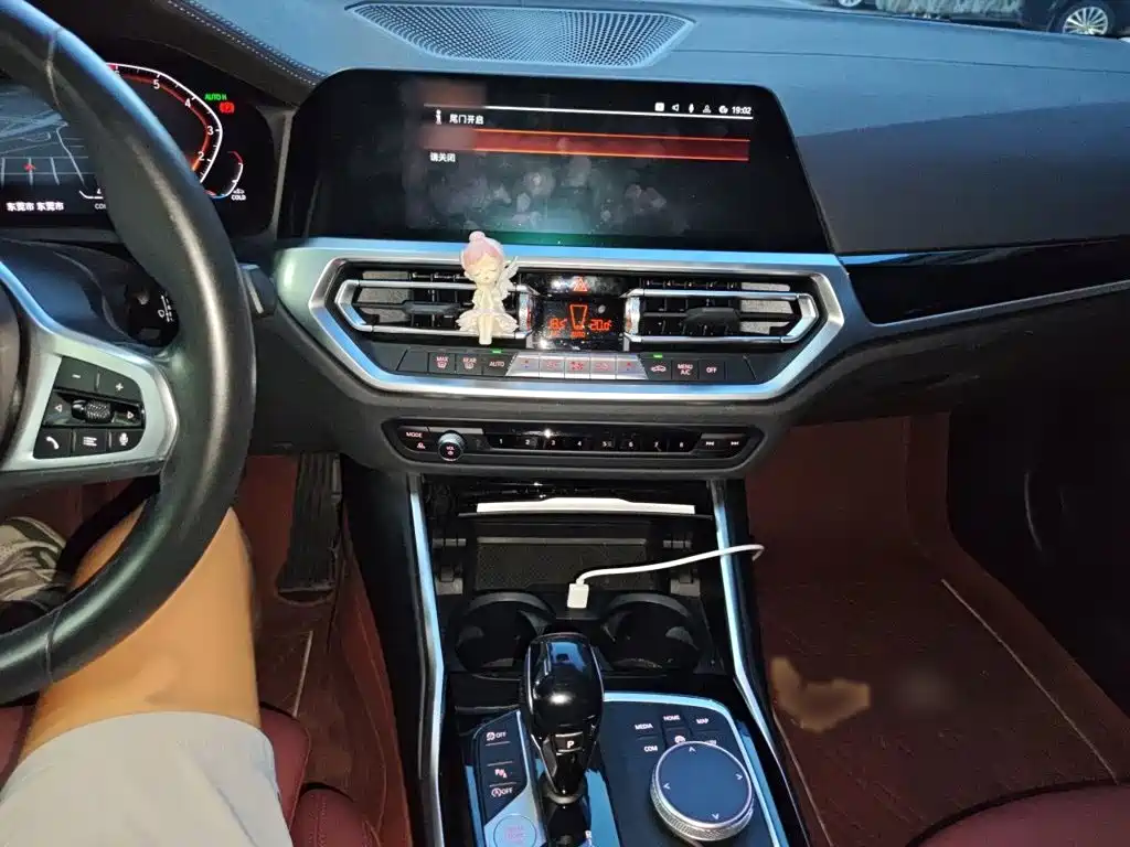 BMW 3 Series — миниатюра 6